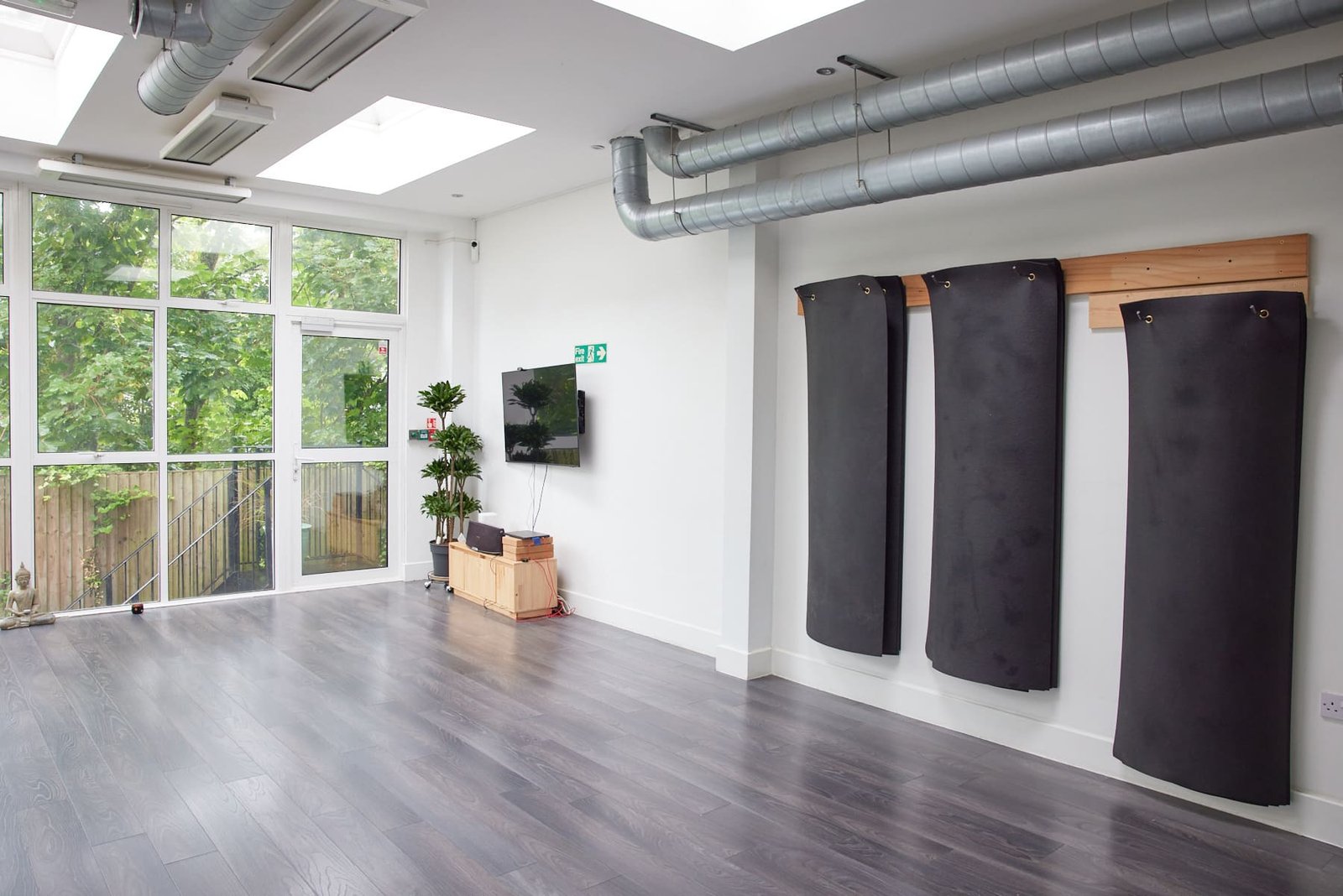 Phoenix Yoga studio space available to hire